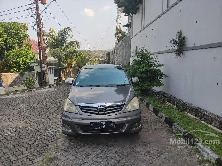 Jual Mobil Toyota Kijang Innova 2009 V 2.5 di Jawa Tengah Automatic MPV Abu