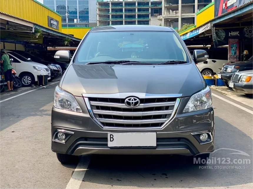 Jual Mobil Toyota Kijang Innova 2014 V 2.0 di DKI Jakarta Manual MPV Abu