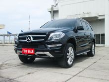 BEST DEAL Mercedes Benz GL400 3.0 AT 2016 Hitam ATPM Low Km 18ribu SANGAT TERAWAT