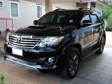 2013 Toyota Fortuner 3.0 (ปี 12-15) TRD Sportivo 4WD SUV AT
