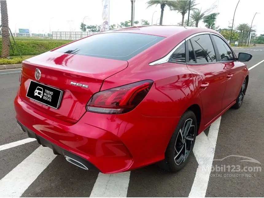2022 MG 5 GT Magnify Sedan