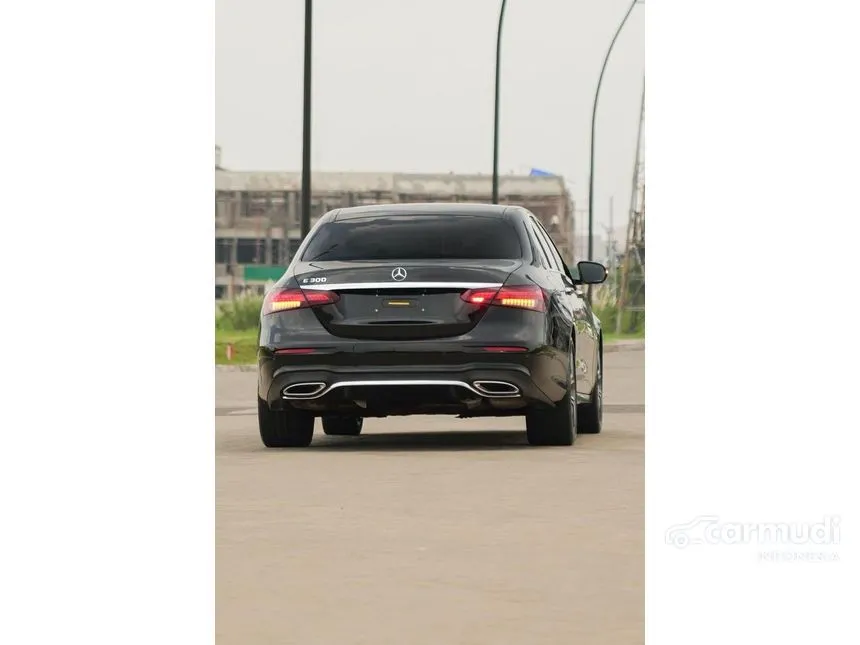 2022 Mercedes-Benz E300 AMG Line Sedan