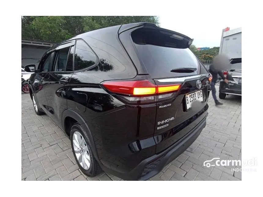 2023 Toyota Kijang Innova Zenix V Wagon