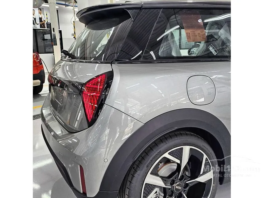 2024 MINI Cooper S 3 Door Hatchback