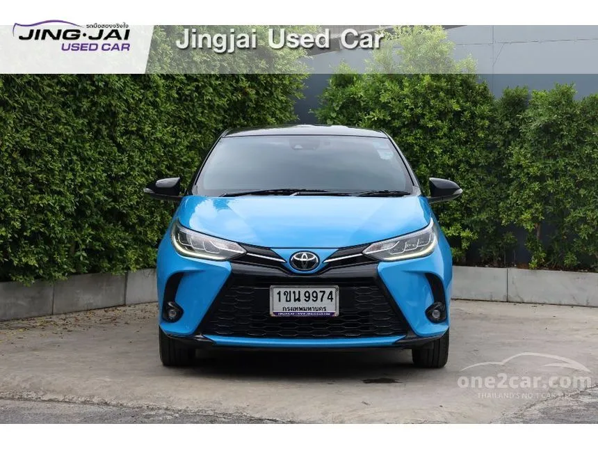 2020 Toyota YARIS Sport Premium Hatchback