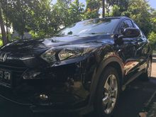Jual Honda HR-V 1.5 E 2015 orisinil - hitam - tangan pertama - Jakarta Selatan - service recorded Honda Pondok Indah