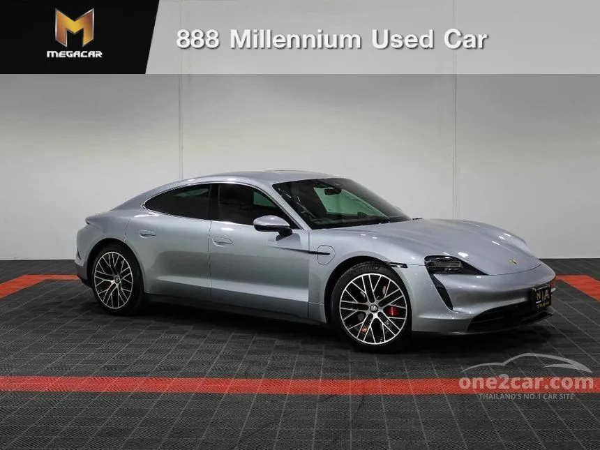 2022 Porsche Taycan 4S Sedan