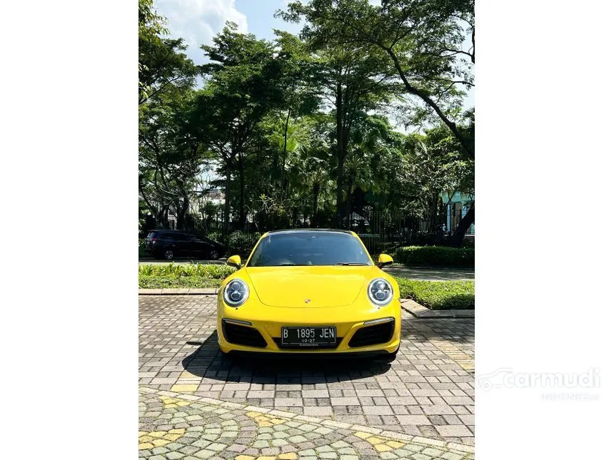 2018 Porsche 911 Carrera Coupe