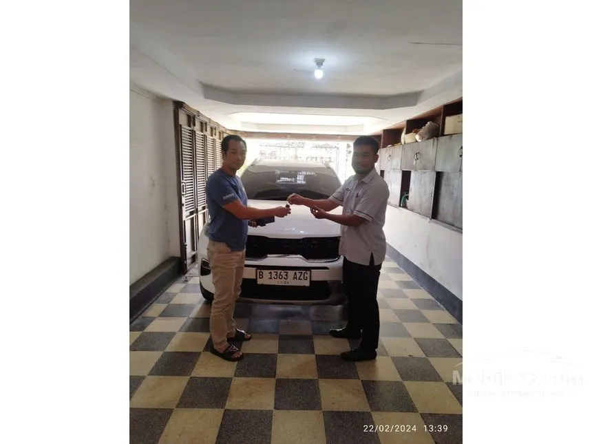 Jual Mobil KIA Sonet 2023 Premiere 1.5 di DKI Jakarta Automatic Wagon Silver Rp 299.500.000