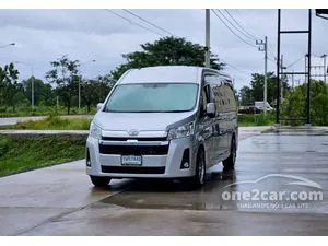 2020 Toyota Commuter 2.8 Van