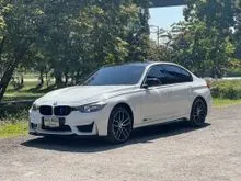 2014 BMW 320i 1.6 F30 (ปี 11-16) Sedan