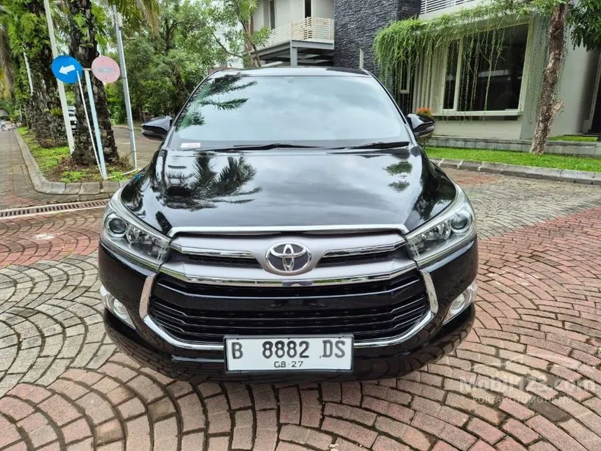 Jual Mobil Toyota Kijang Innova 2018 V 2.4 di Yogyakarta Automatic MPV Hitam Rp 335.000.000