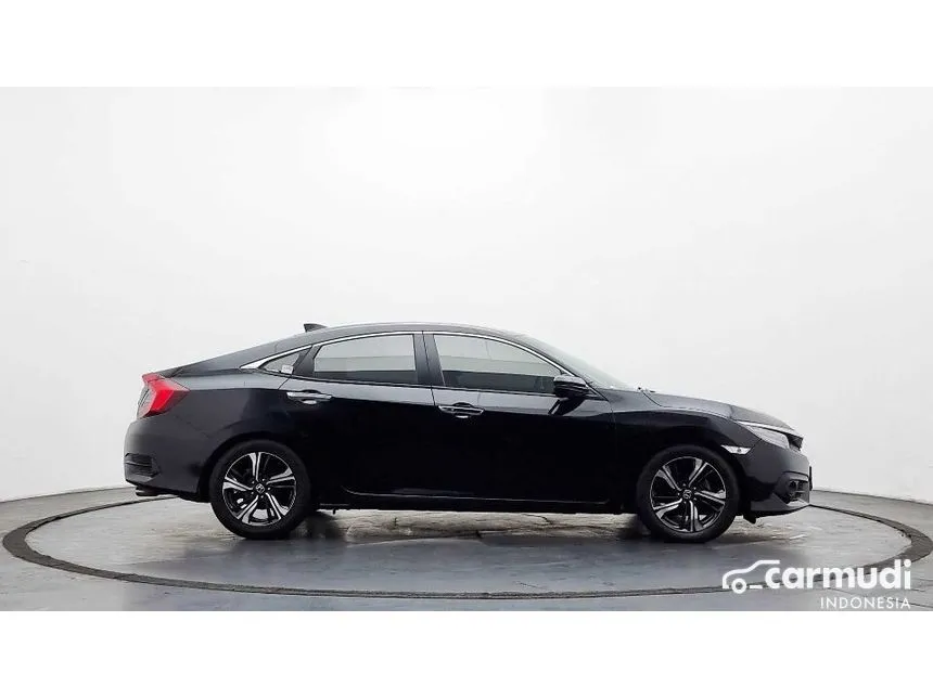 2017 Honda Civic ES Sedan