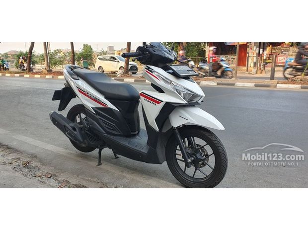  Harga  Jual Motor  Vario  125  Tahun  2016  Tentang Tahun 