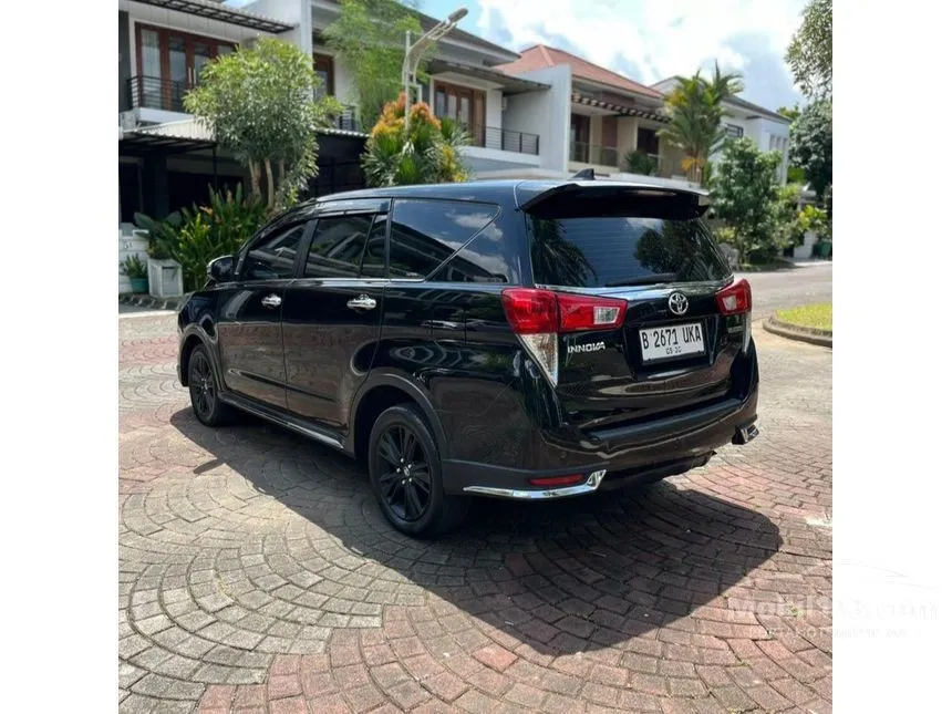 2018 Toyota Kijang Innova Venturer MPV