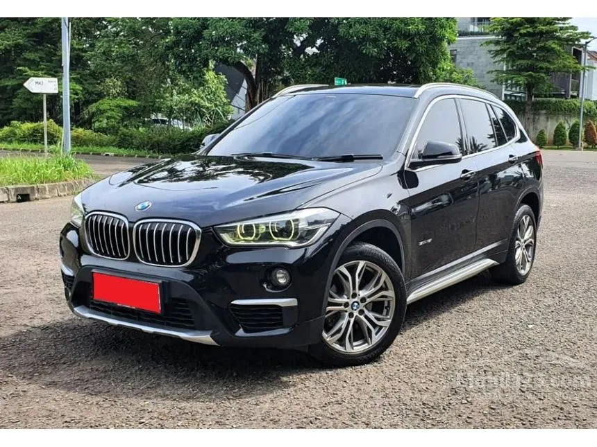 Jual Mobil BMW X1 2018 sDrive18i xLine 1.5 di Banten Automatic SUV Hitam Rp 339.000.000