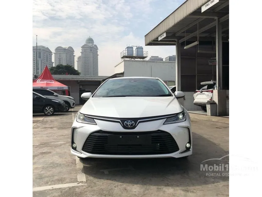 Jual Mobil Toyota Corolla Altis 2025 V 1.8 di DKI Jakarta Automatic Sedan Putih Rp 567.000.000