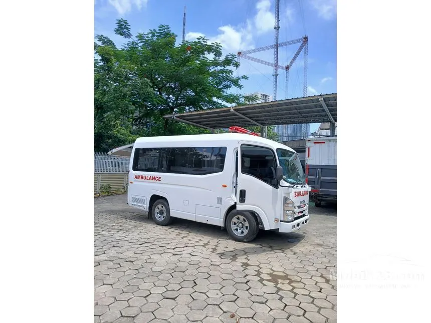 Jual Mobil Isuzu Elf 2023 NLR B MICROBUS AC 3.0 di DKI Jakarta Manual Van Putih Rp 485.000.000
