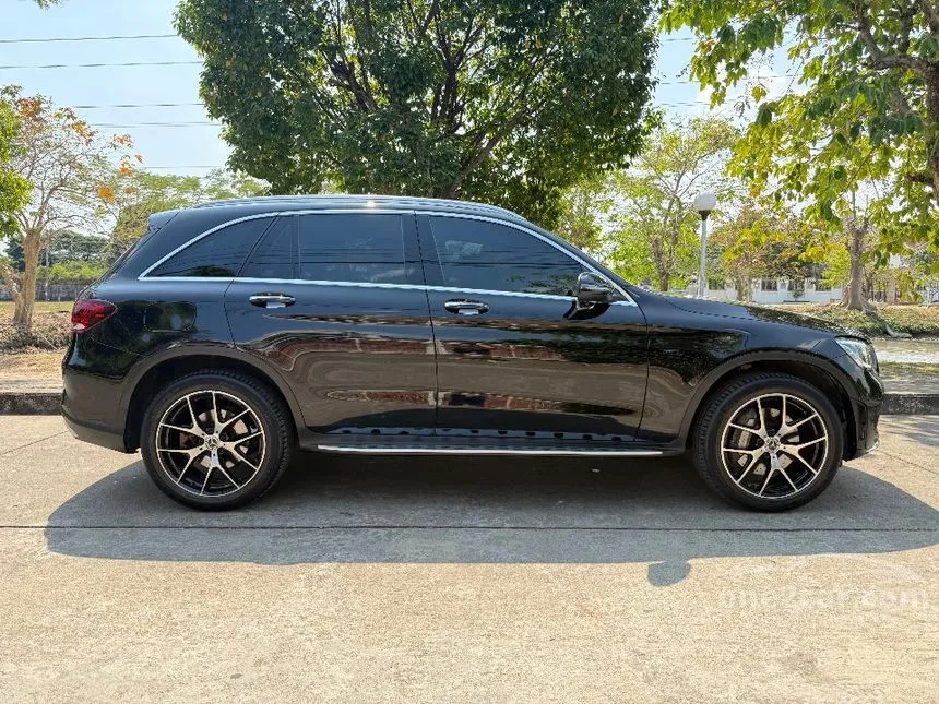 2021 Mercedes-Benz GLC300 e 4MATIC AMG Dynamic SUV