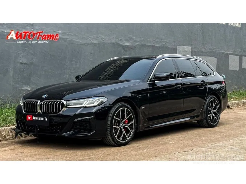 2022 BMW 530i M Sport Touring Wagon