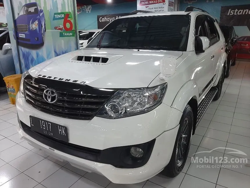 Jual Mobil Toyota Fortuner 2013 G TRD VNT 2.5 di Jawa Timur Automatic SUV Putih Rp 290.000.000
