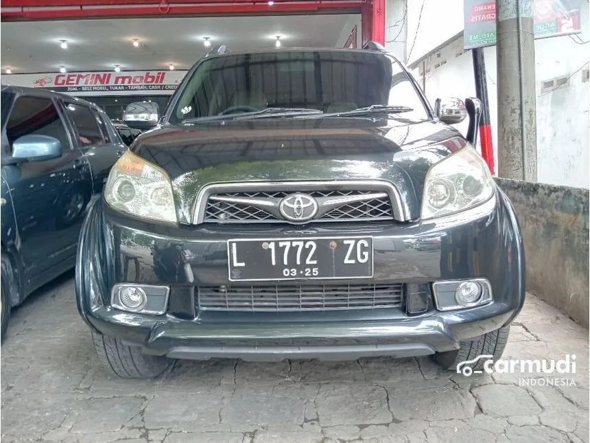 Jual Mobil Toyota Rush 2010 S 1.5 di Jawa Timur Automatic SUV Hitam Rp 125.000.000