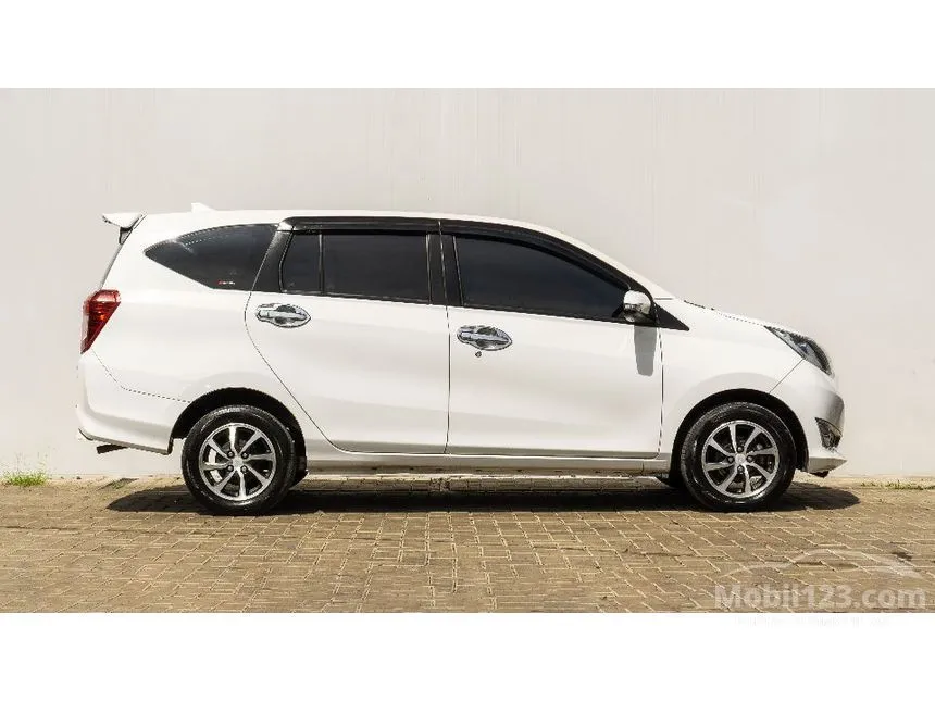2018 Daihatsu Sigra R MPV