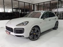 2020 Porsche Cayenne 3.0 E-Hybrid SUV AT