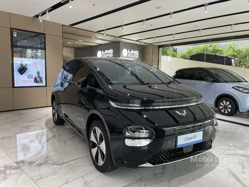 Jual Mobil Wuling Cloud 2024 EV di DKI Jakarta Automatic Hatchback Lainnya Rp 372.000.000
