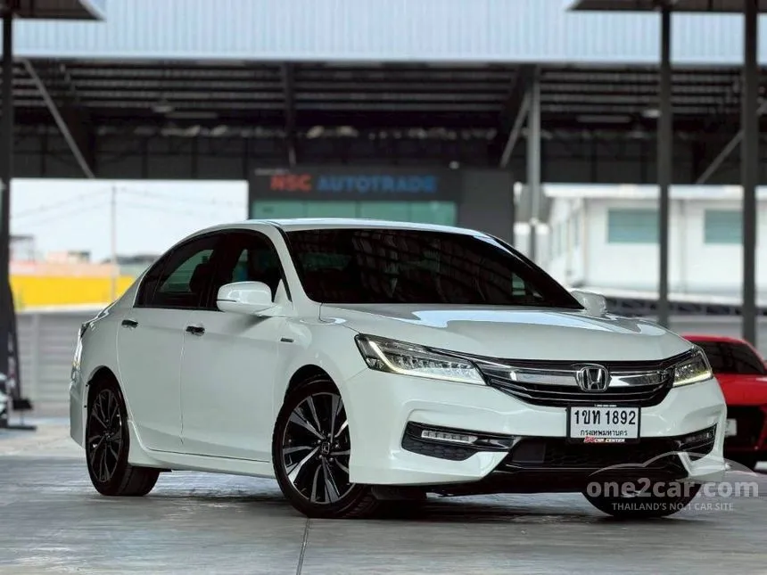 2017 Honda ACCORD Hybrid TECH Sedan