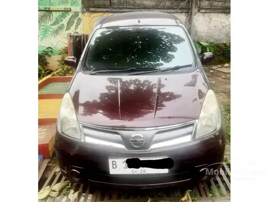 Jual Mobil Nissan Grand Livina 2013 SV 1.5 di DKI Jakarta Automatic MPV Marun Rp 97.000.000
