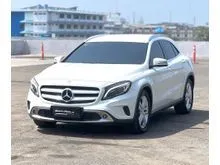 2015 Mercedes-Benz GLA200 1.6 Urban SUV