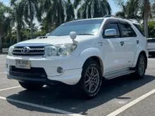 2010 Toyota FORTUNER 3.0 (ปี 08-11) TRD Sportivo 4WD SUV