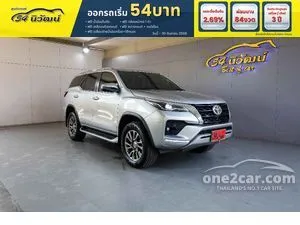 2020 Toyota FORTUNER 2.4 V SUV
