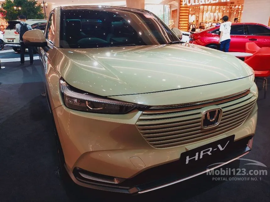 Jual Mobil Honda HR