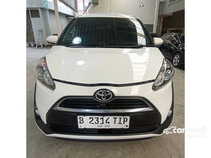 2019 Toyota Sienta V MPV