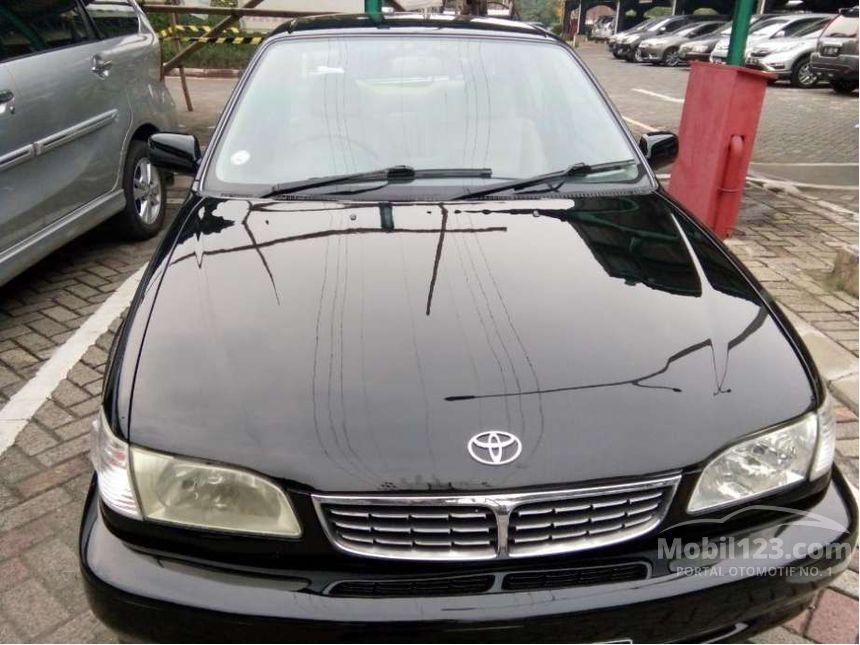 2000 Toyota Corolla XLi Sedan