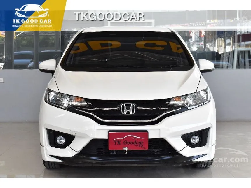2017 Honda Jazz V i-VTEC Hatchback