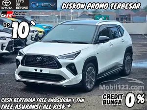 2026 Toyota Yaris Cross 1.5 S HV (2 Tone) with GR Parts Aero Pkg SUV