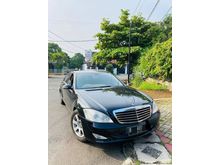 2008 Mercedes-Benz S300 L 3.0 V221 Sedan Black on Beige 2008/2009 Very Good Condition Airsus