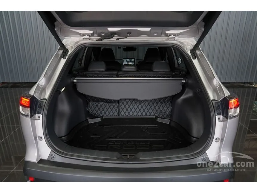 2024 Toyota Corolla Cross HEV Premium Luxury SUV