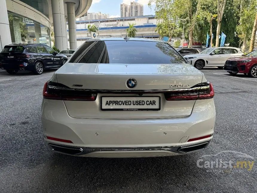 2019 BMW 740Le xDrive Pure Excellence Sedan