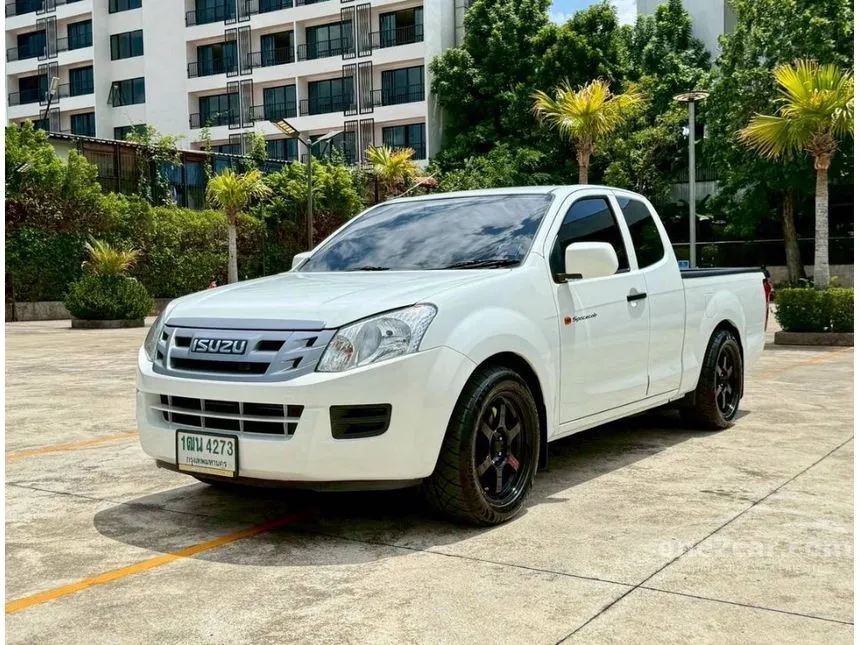 2015 Isuzu D-MAX S Space Cab Pickup