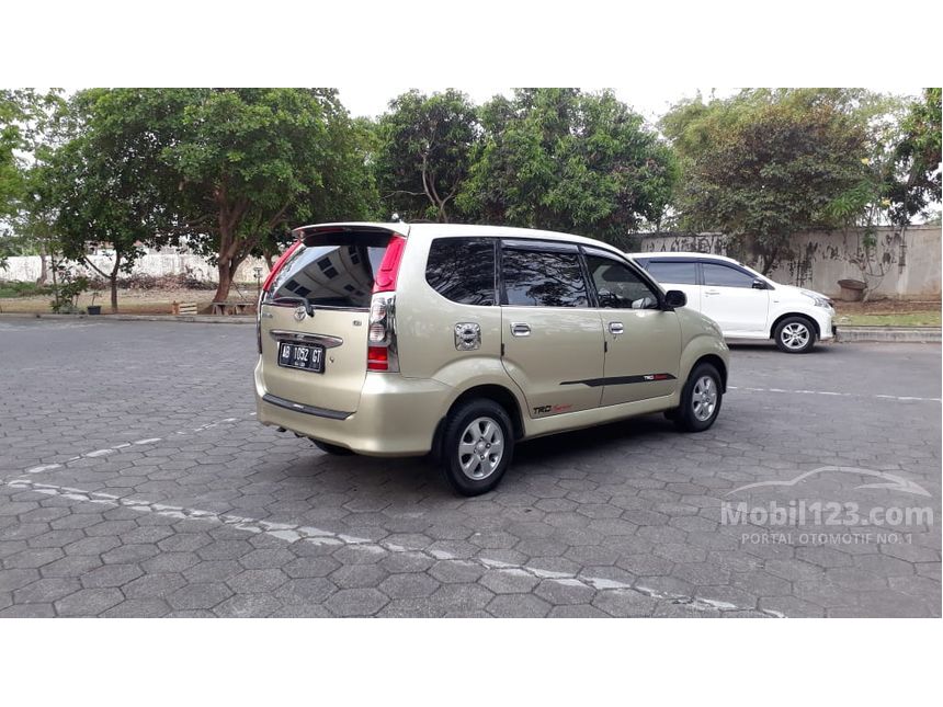 Jual Mobil  Toyota Avanza  2005 G  1 3 di Yogyakarta  Manual 