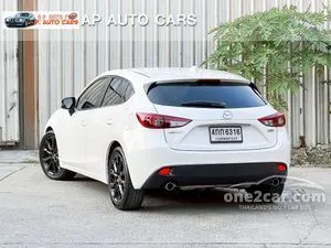 2015 Mazda 3 2.0 S Sports Hatchback