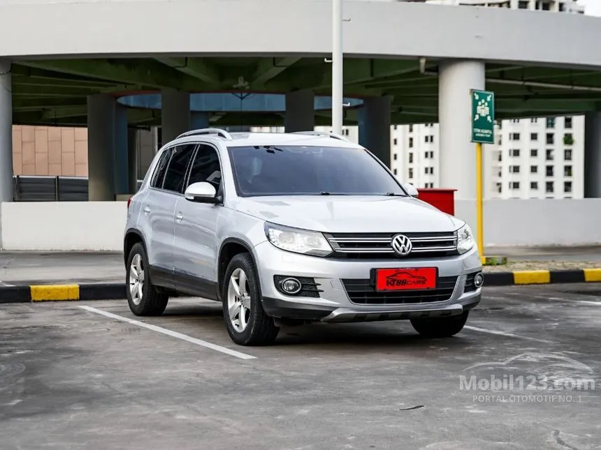Jual Mobil Volkswagen Tiguan 2015 TSI Standard 1.4 di DKI Jakarta Automatic SUV Silver Rp 150.000.000