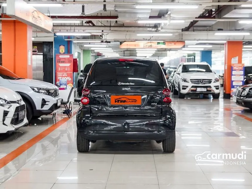 2010 smart fortwo MHD Edition Micro car