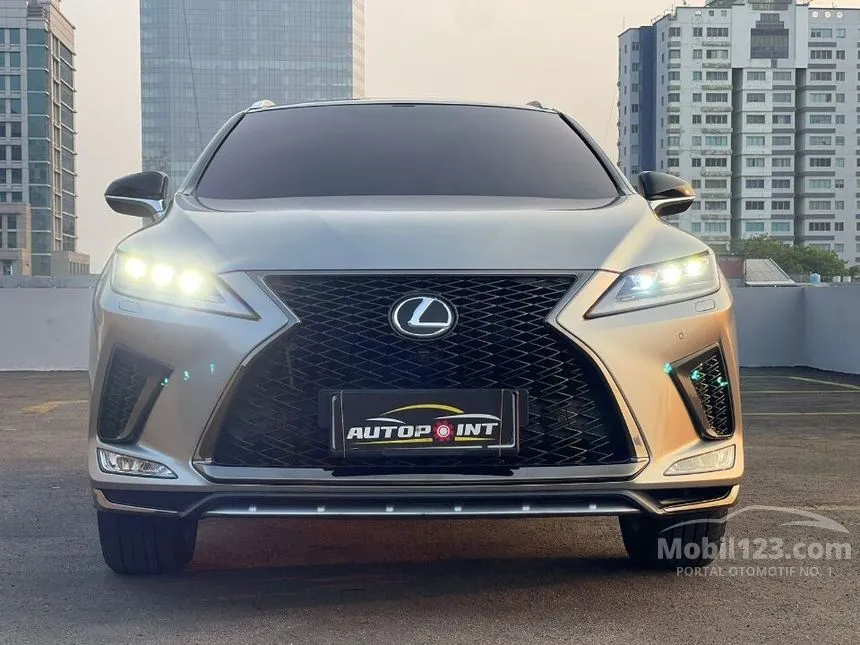 Jual Mobil Lexus RX300 2022 F