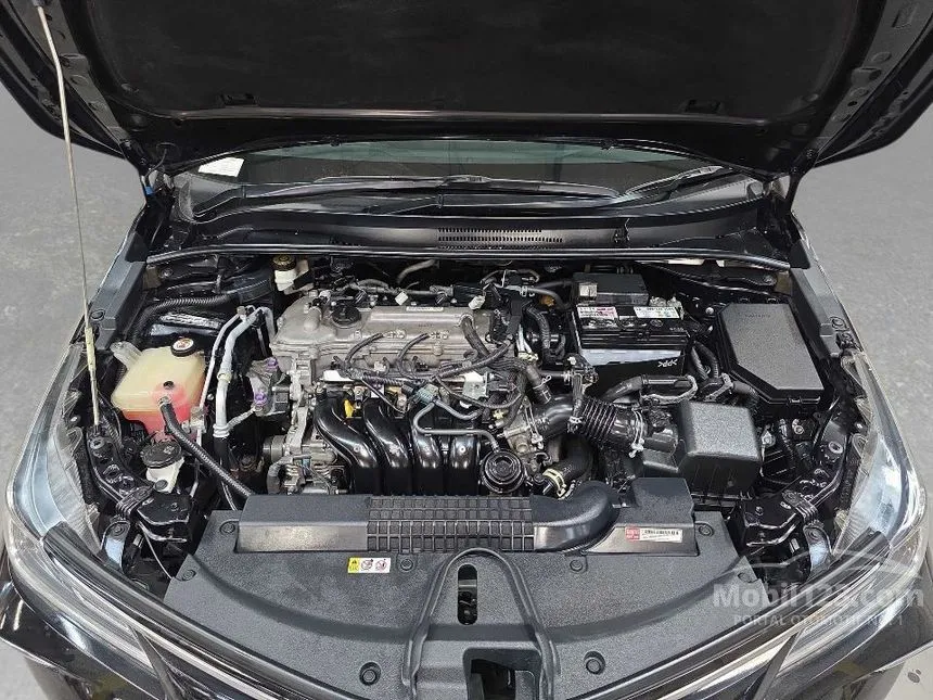 2021 Toyota Corolla Altis V Sedan