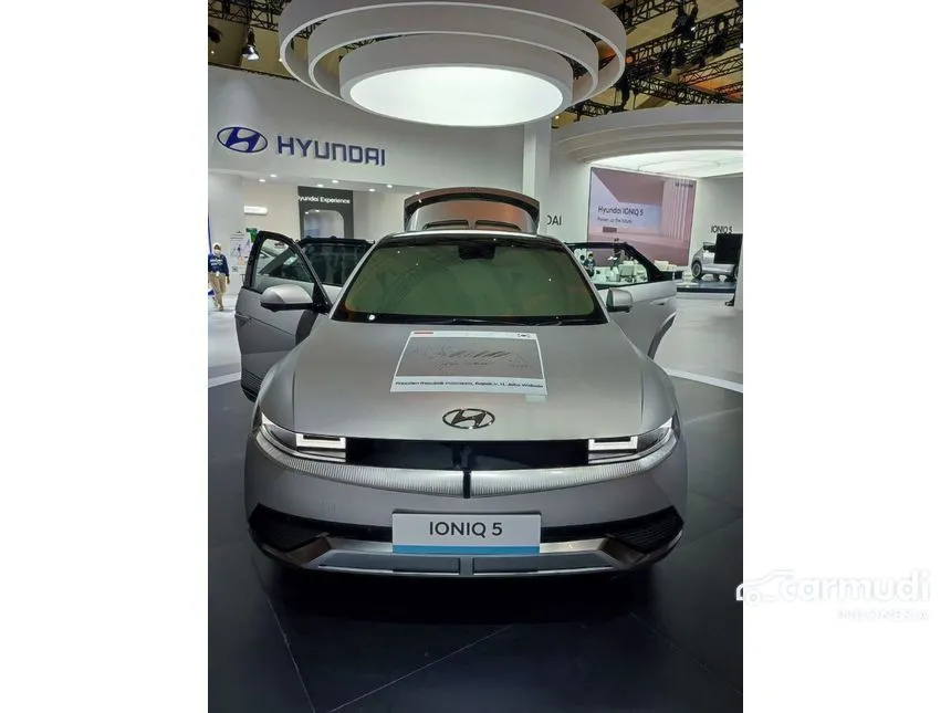 2022 Hyundai IONIQ 5 Signature Standard Range Wagon